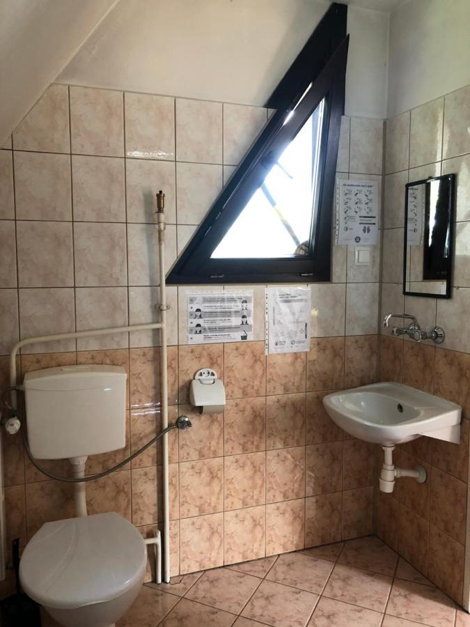 Miedzynarodowe Schronisko Mlodziezowe Ptsm Szarotka Vandrarhem Zakopane Exteriör bild