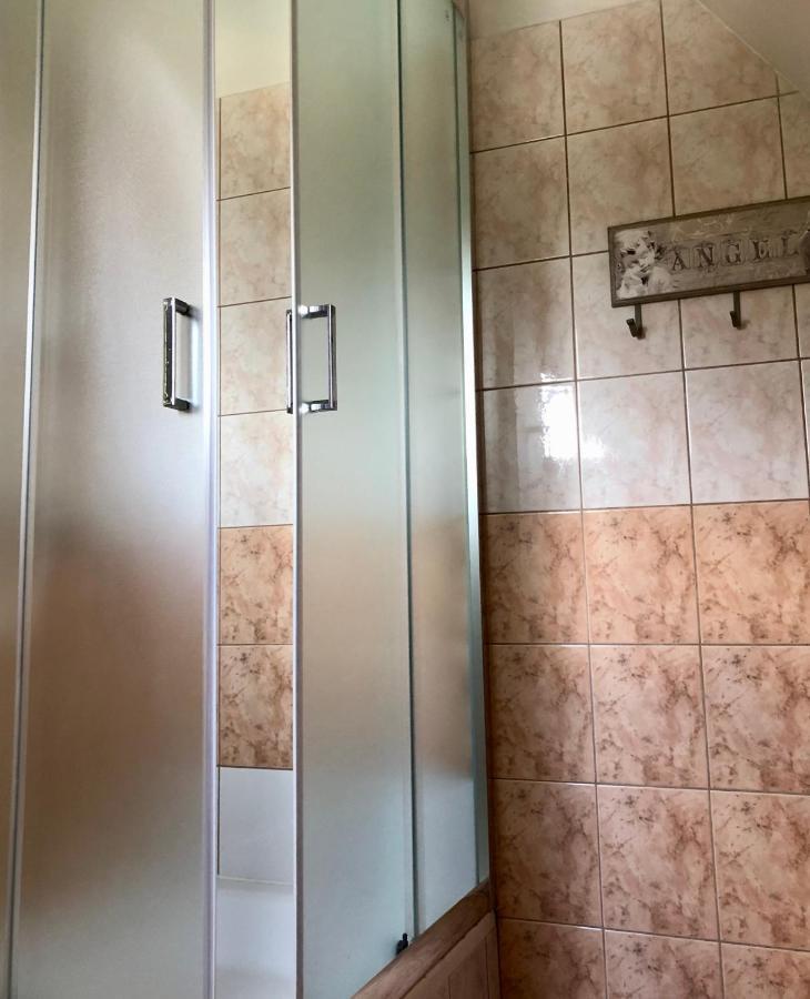 Miedzynarodowe Schronisko Mlodziezowe Ptsm Szarotka Vandrarhem Zakopane Exteriör bild